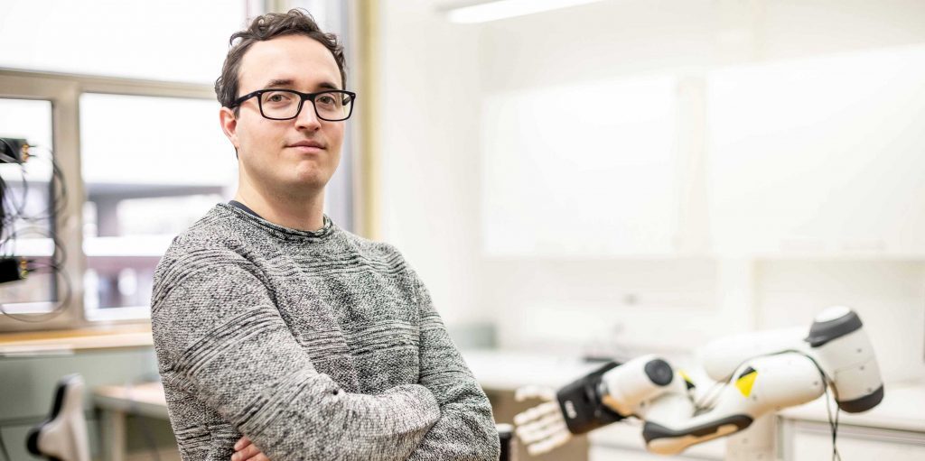 In search for the intelligent machine